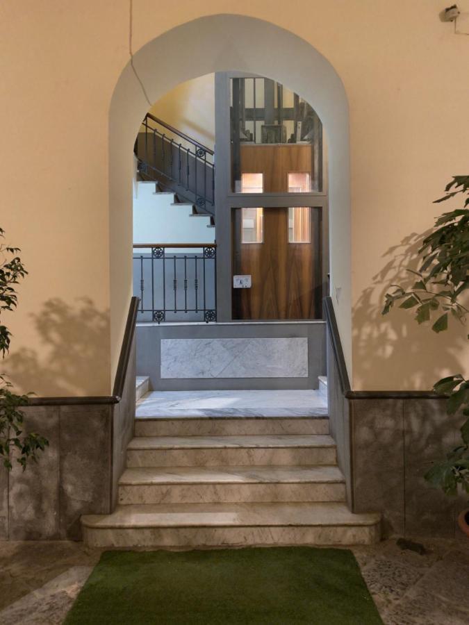 L' Altobasso Apt - Atypical Neapolitan House 外观 照片